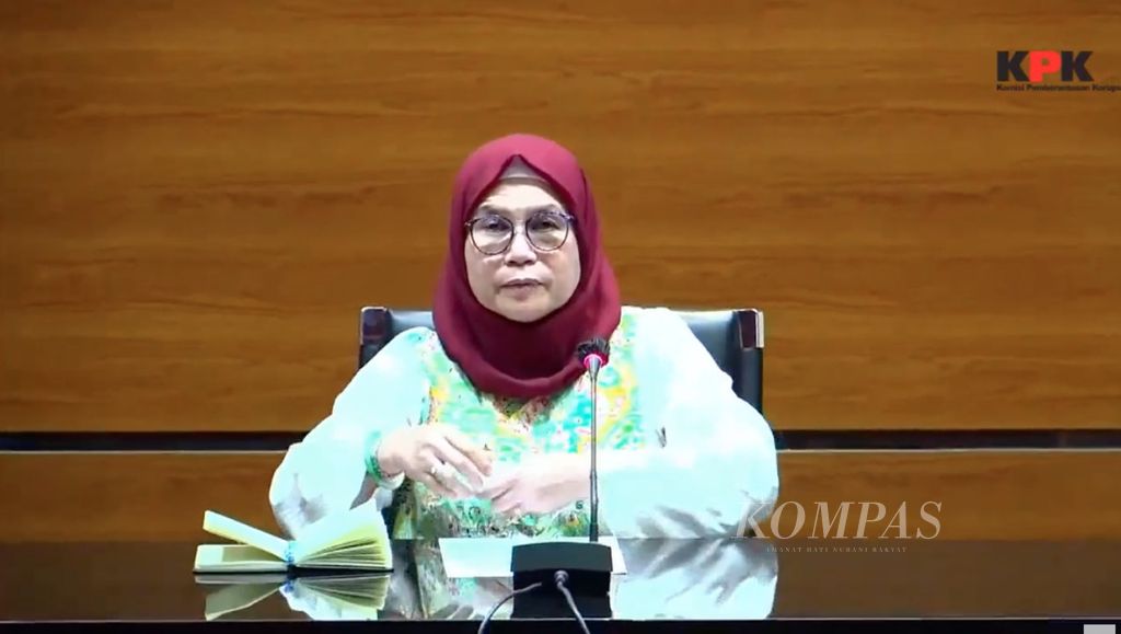 Tangkapan layar Wakil Ketua KPK Lili Pintauli Siregar dalam konferensi pers KPK, Selasa (19/10/2021).