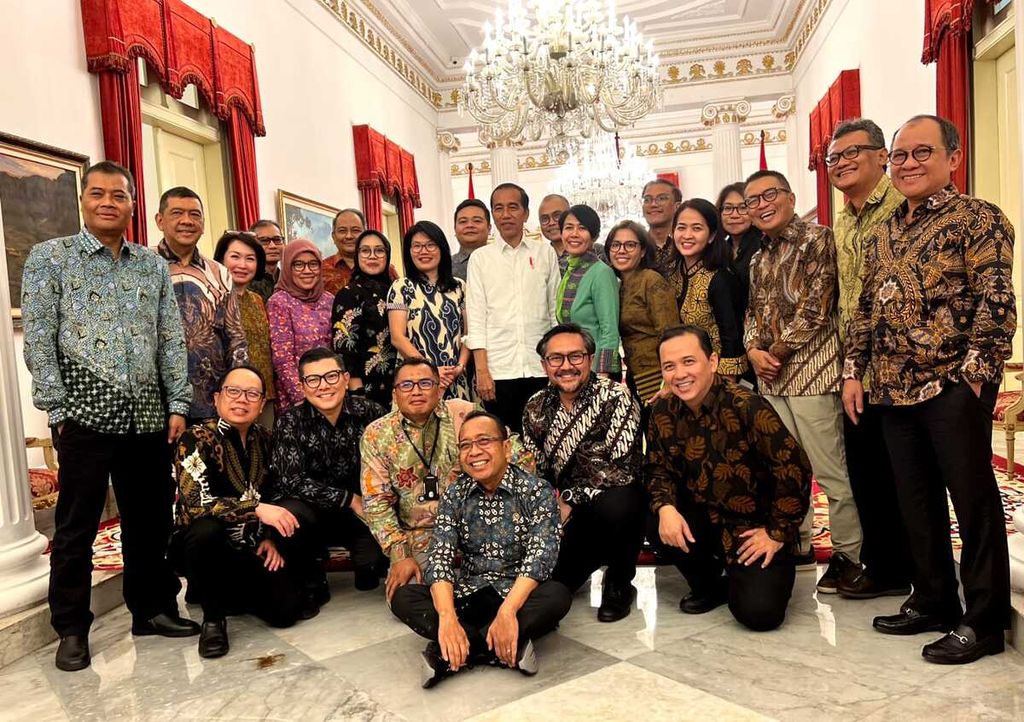 Presiden Joko Widodo saat bertemu para pemimpin redaksi di Istana Negara, Jakarta, Senin (29/5/2023).