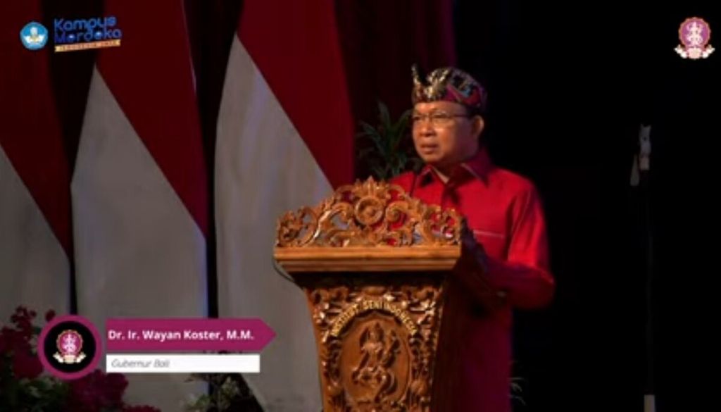Tangkapan layar dari tayangan Gubernur Bali Wayan Koster memberikan sambutannya dalam acara pembukaan Bali Padma Bhuwana Ke-2 dan perayaan Dies Natalis XIX ISI Denpasar serta wisuda XXVIII ISI Denpasar, Kamis (28/7/2022).