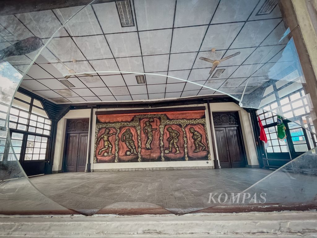 Kondisi terkini Monumen PSSI yang terletak di pusat Kota Yogyakarta, Sabtu (1/7/2023), Monumen berupa rumah sekitar 8 meter x 8 meter itu dibuat sebagai penanda lahirnya PSSI. Adapun PSIM Yogyakarta  merupakan satu dari tujuh klub pendiri PSSI.