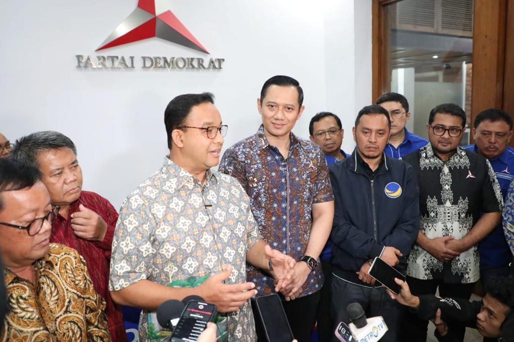 Anies Baswedan dan Tim Kecil Koalisi Perubahan mengunjungi Agus Harimurti Yudhoyono di kantor DPP Partai Demokrat, di Jakarta, Kamis (2/2/2023) sore.