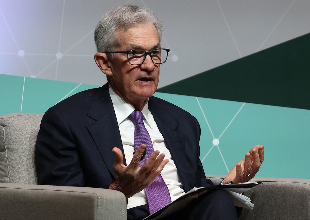 The Governor of the United States Federal Reserve, Jerome Powell, spoke at the Stanford Community, Government, and Business Forum at Stanford University on April 3, 2024, in Stanford, California, United States.