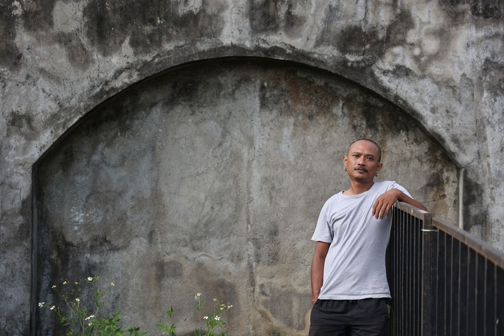 Tatuk Marbudi, pegiat skena kreatif di Solo, Jawa Tengah.