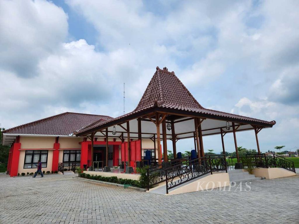 Kantor Kelurahan Ngembatpadas, Kecamatan Gemolong, Kabupaten Sragen, Jawa Tengah, Rabu (17/1/2024).