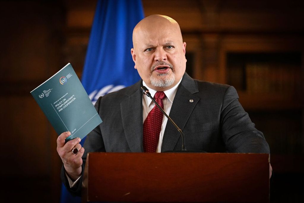 International Criminal Court prosecutor Karim Khan during his visit to Bogota, Colombia in April 2024. This week, he announced that he has requested the arrest of Israeli Prime Minister Benjamin Netanyahu.