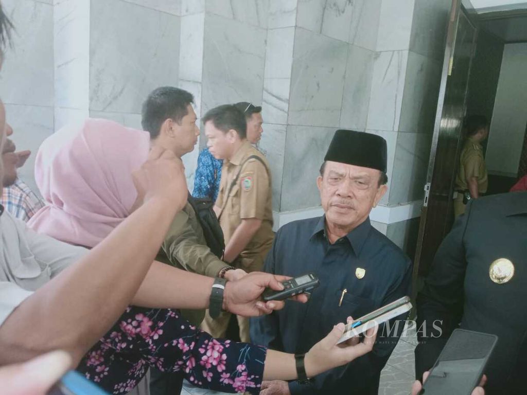 Wakil Ketua DPRD Provinsi Kalteng Abdul Razak saat ditemui wartawan pada Maret 2024 lalu seusai rapat paripurna di Palangkaraya, Kalimantan Tengah.