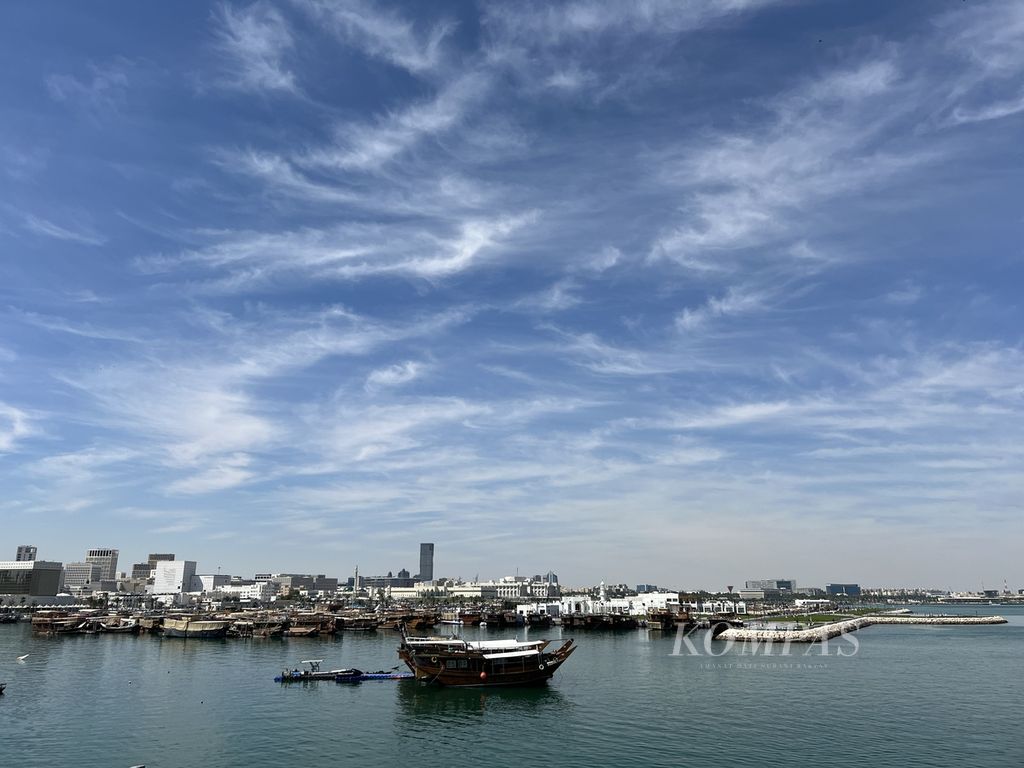 Pemandangan Doha Port.