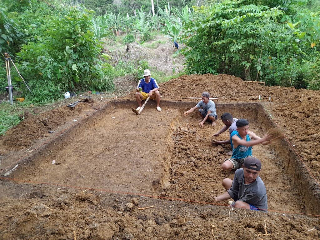 Kegiatan penggalian arkeologi Situs Bongal di Tapanuli Tengah, 14-23 Februari 2022. Di kawasan itu ditemukan artefak dari abad I-IV Masehi.