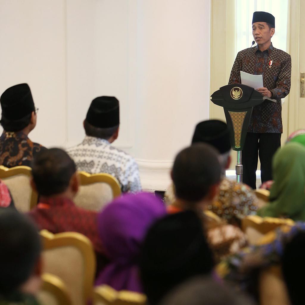 Presiden Joko Widodo menegaskan bahwa Indonesia membutuhkan sumbangan pemikiran ICMI untuk menghadapi tantangan perubahan zaman.