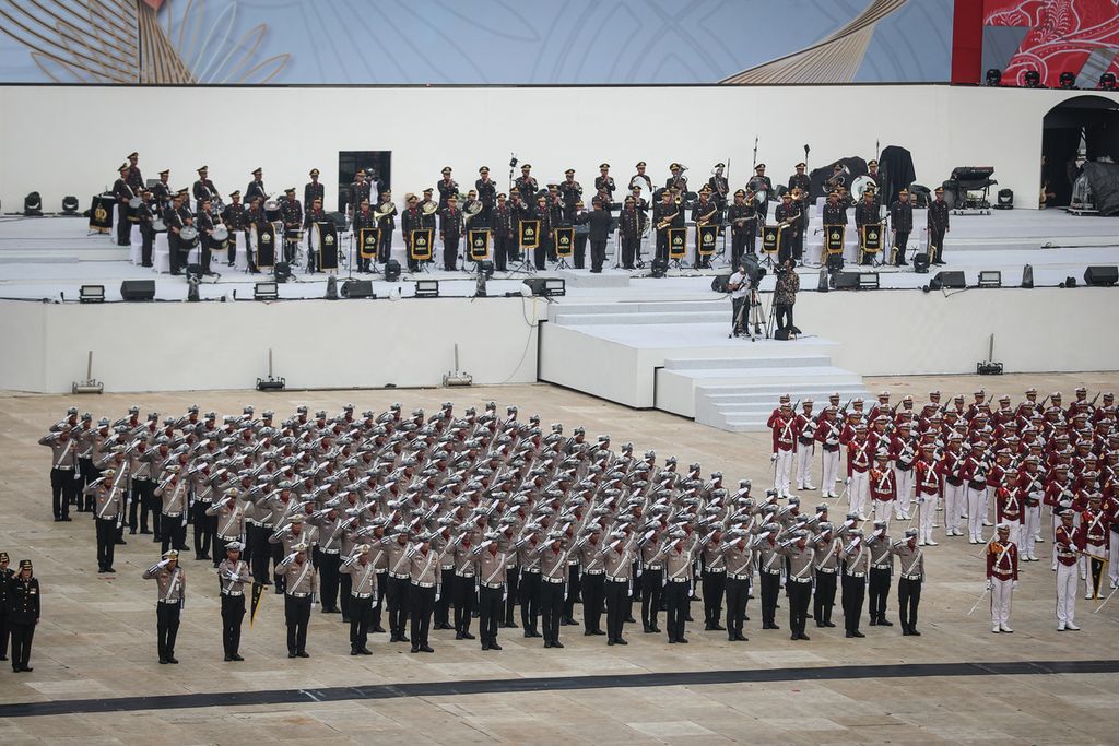 Police officers participate in the commemoration ceremony of the 77th anniversary of Bhayangkara at the main stadium of Gelora Bung Karno, Jakarta, on Saturday (1/7/2023).