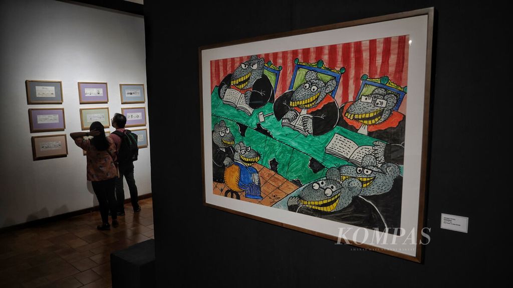 A number of comic strips and solo comics by Rahmat Riyadi's Timun cartoon character were exhibited under the title "Parody of Our Country" at Bentara Budaya Jakarta, Jakarta, Thursday (16/2/2023). This exhibition is also the 38th anniversary of the Cucumber Cartoon in Kompas Daily.