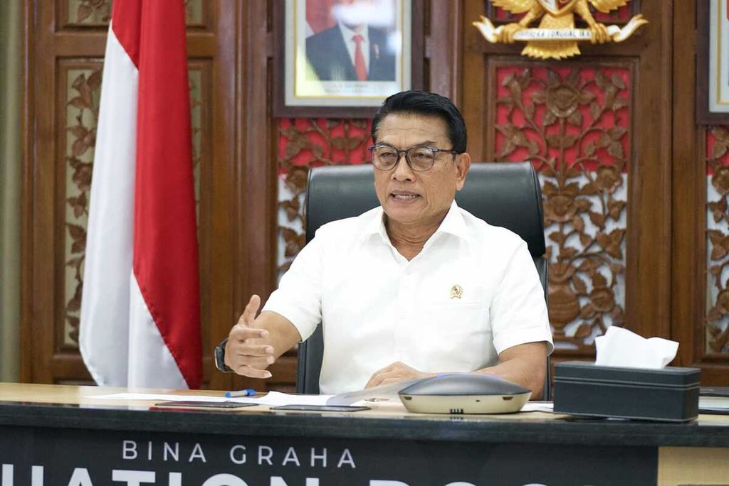 Kepala Staf Kepresidenan Moeldoko ketika menyampaikan keterangan terkait kebijakan pelonggaran masker di gedung Bina Graha Jakarta, Kamis (19/5/2022). 