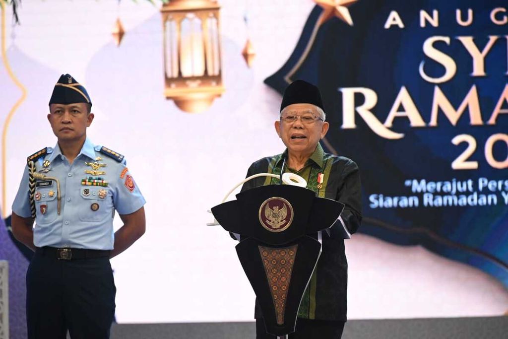 Wakil Presiden Ma’ruf Amin saat memberikan pengarahan pada acara Anugerah Syiar Ramadan (ASR) 2024 di Kantor Pusat LPP TVRI, Jakarta Pusat, Rabu (8/5/2024).
