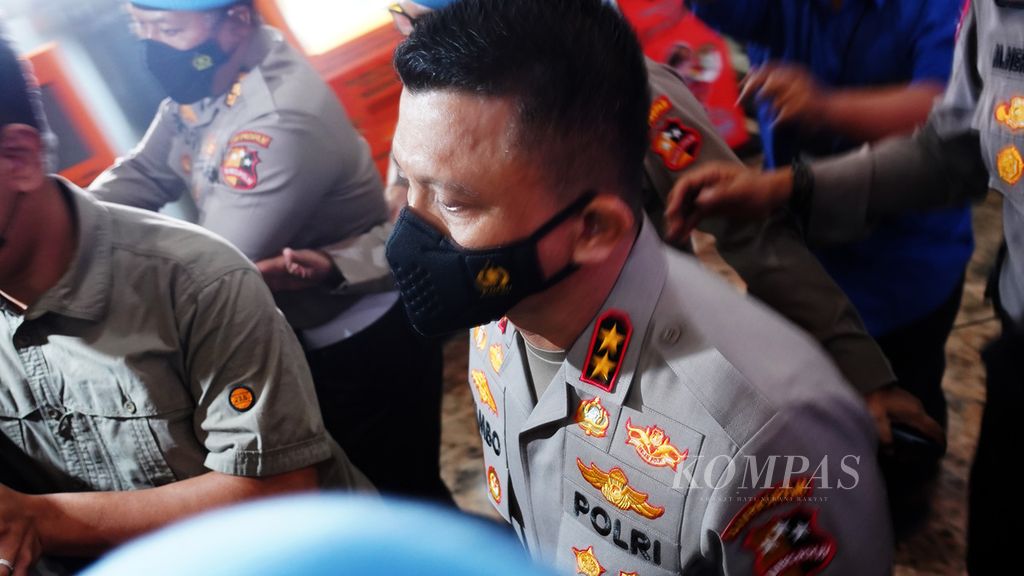 Bekas Kadiv Propam Polri Irjen Ferdy Sambo saat tiba di Bareskrim Polri, Jakarta, untuk memenuhi panggilan pemeriksaan, Kamis (4/8/2022).