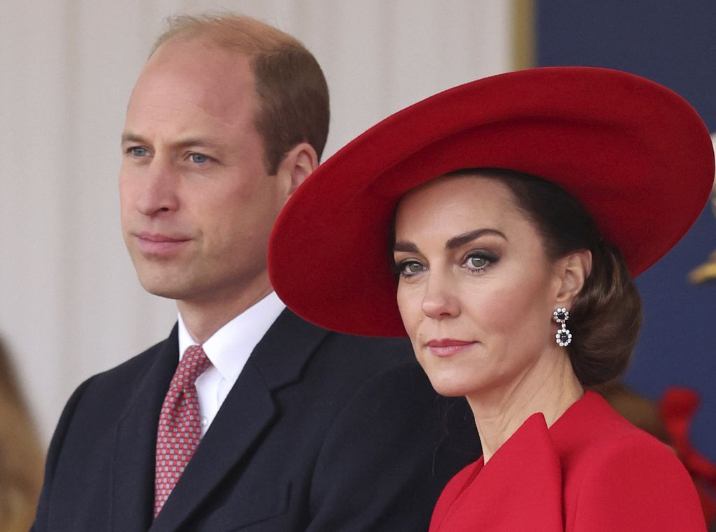 Pangeran William dan Putri Kate saat menghadiri upacara penyambutan resmi Presiden dan Ibu Negara Korea Selatan dalam Parade Pasukan Kehormatan di London, Inggris, pada 21 November 2023. 