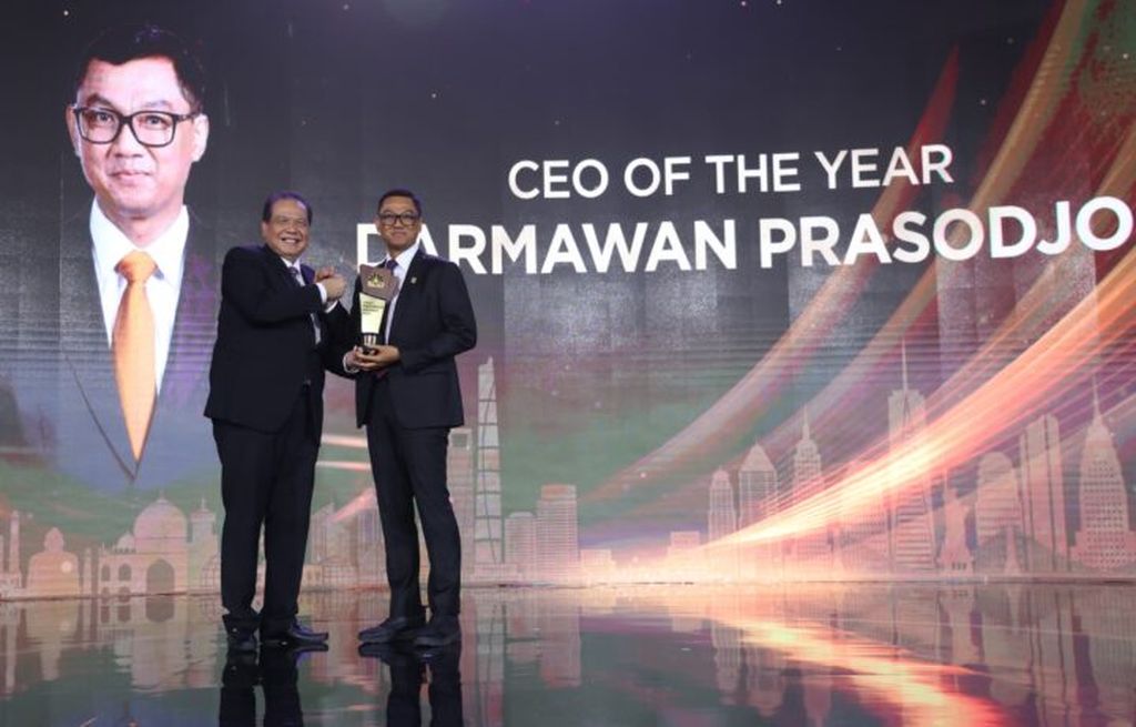 CEO of The Year Darmawan Prasodjo