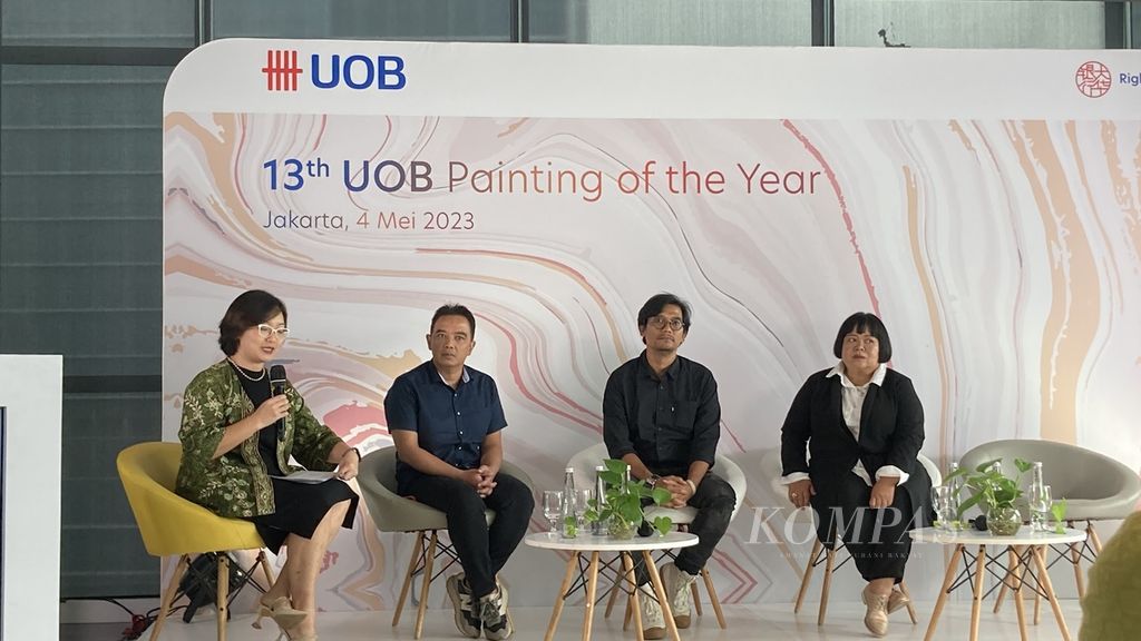 Suasana diskusi bertajuk "Indonesia’s Artist Readiness to Embrace the ASEAN Opportunity" di Jakarta, Kamis (4/5/2023). Diskusi ini sekaligus menandai pembukaan Kompetisi lukis tahunan UOB Painting of the Year di Indonesia pada 2023.