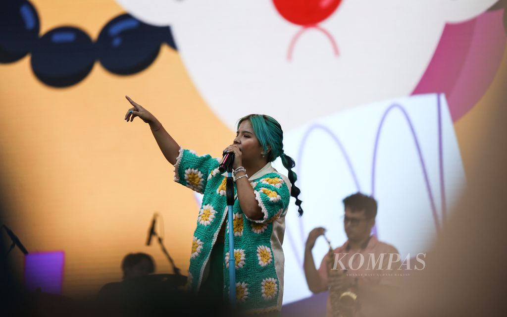Penampilan Idgitaf dalam Synchronize Festival 2023 di Gambir Expo Kemayoran, Jakarta, Minggu (03/09/2023). 
