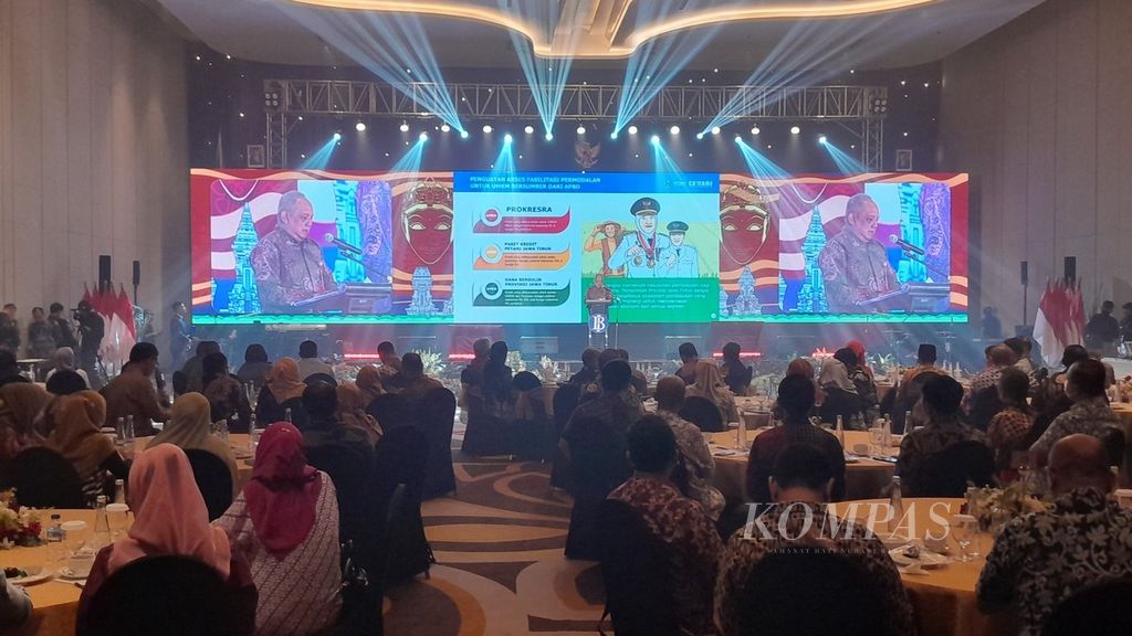The atmosphere of the Synergy towards a Creative, Resilient, Tested, and Digitized Economy (Sekartaji) event with the theme "Inflation Control Synergy in Realizing Food Security and Economic Growth Resilience," held in Malang, East Java, on Tuesday (30/4/2024).