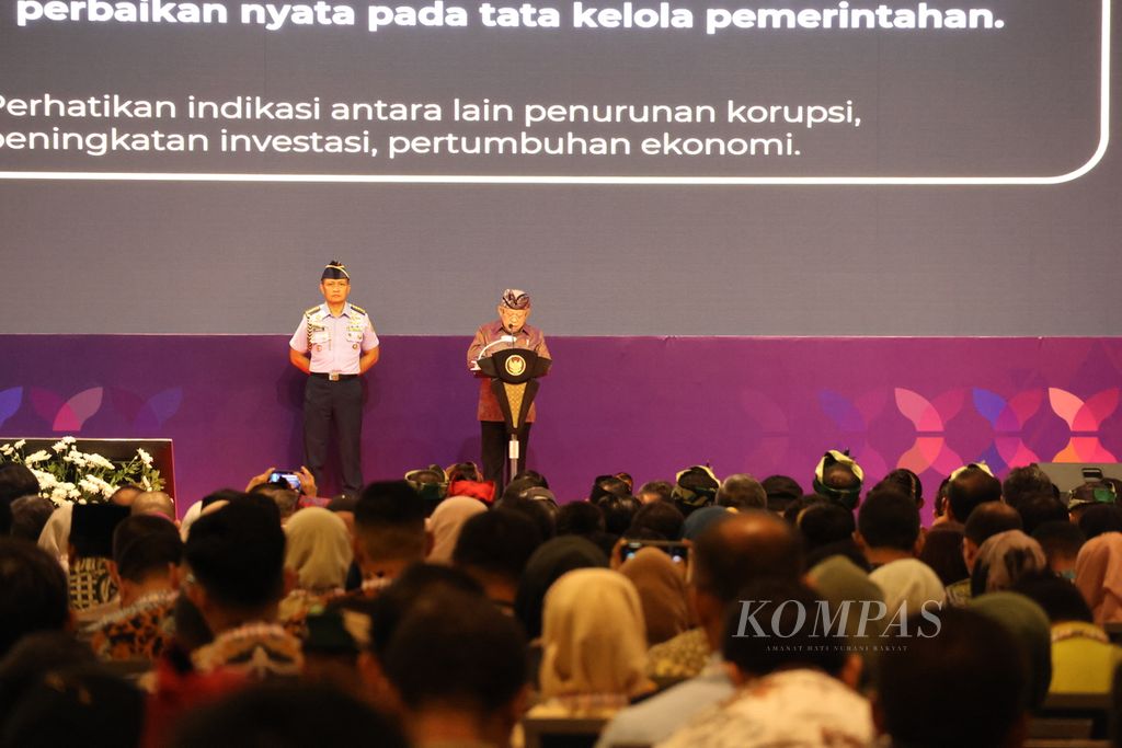 Wakil Presiden Ma’ruf Amin mengingatkan, kemajuan reformasi birokrasi harus berdampak pada target pembangunan nasional, di Nusa Dua, Kabupaten Badung, Bali, Rabu (6/12/2023).