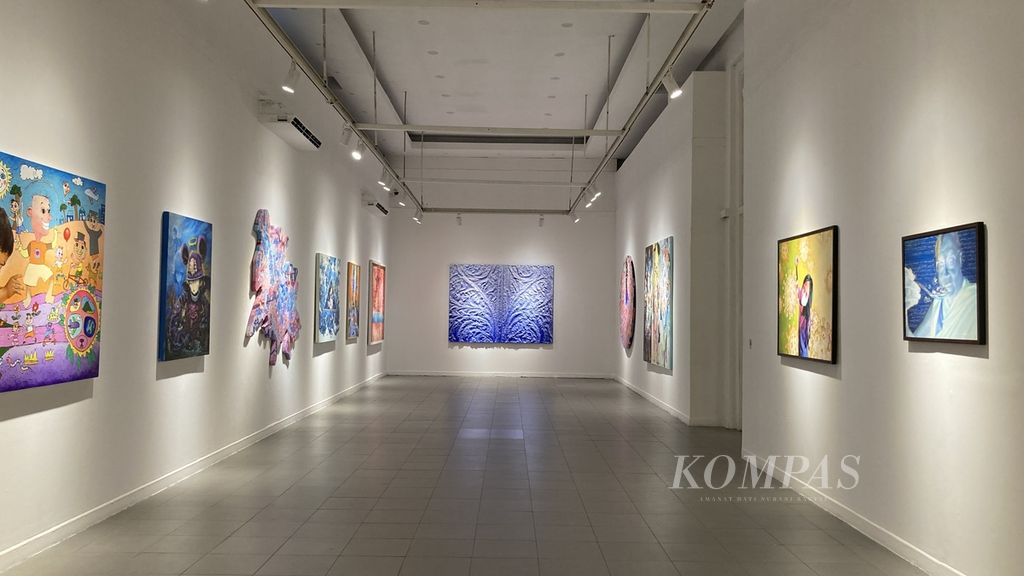 Suasana pembukaan pameran New Hope” di Galeri Nasional Indonesia, Jakarta, Jumat (3/2/2023). Pameran ini menampilkan 91 karya dari 30 seniman dalam dan luar negeri.