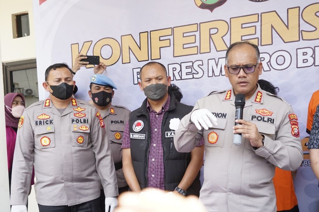 Kepala Polres Metro Bekasi Komisaris Besar Gidion Arif.