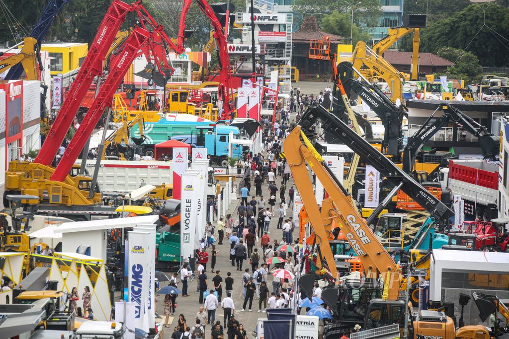 Suasana pembukaan pameran Mining Indonesia 2024 di JIExpo Kemayoran, Jakarta Pusat, Rabu (11/9/2024). Pameran ini berlangsung hingga 14 September 2024.