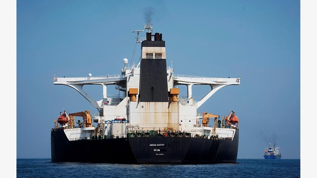 Tanker Iran, Grace 1, setelah berganti nama menjadi Adrian Darya 1 terlihat di perairan Gibraltar, Sabtu (17/8/2019). 