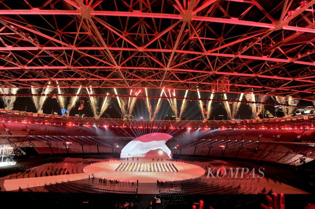 Upacara pembukaan Asian Para Games 2018 berlangsung meriah di Stadion Gelora Bung Karno, Jakarta, Sabtu (6/10/2018). Kesuksesan penyelenggaraan Asian Games dapat menjadi tolok ukur untuk mengajukan tawaran sebagai tuan rumah Olimpiade 2032.