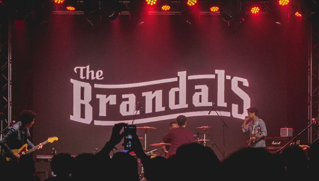 The Brandals tampil di M Bloc Space, Jakarta, Maret 2022.