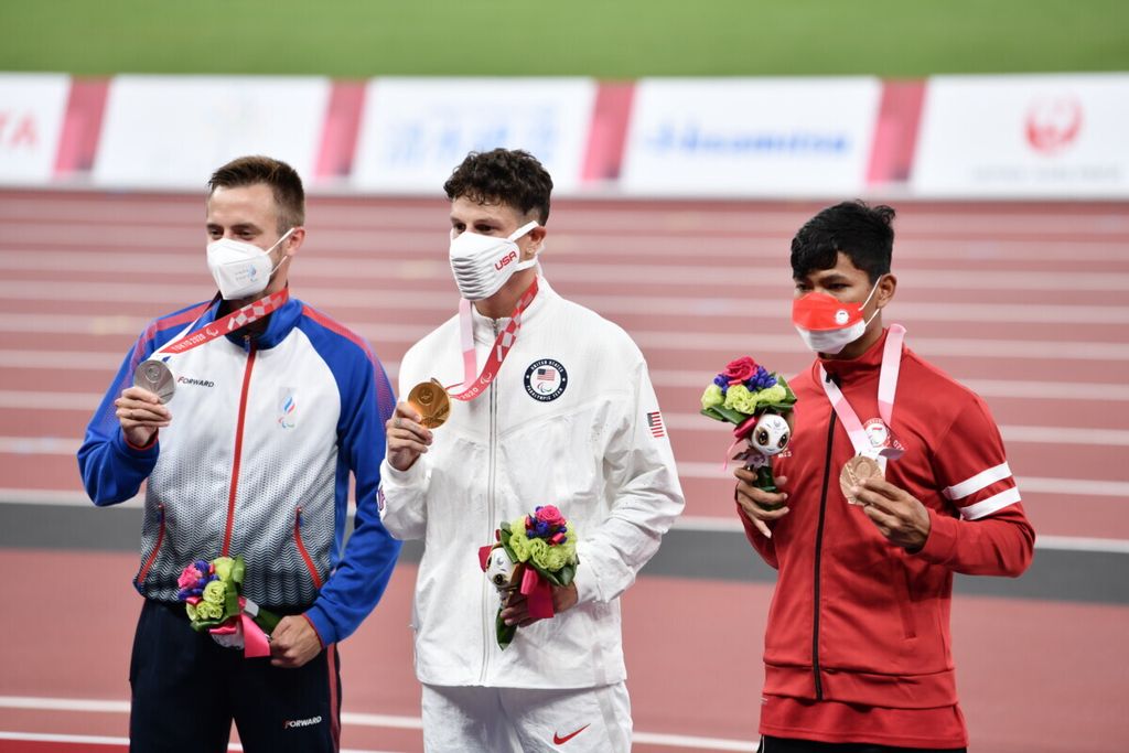 Saptoyogo Purnomo meraih perunggu 100 meter putra Paralimpiade Tokyo 2020, 27 Agustus 2021.