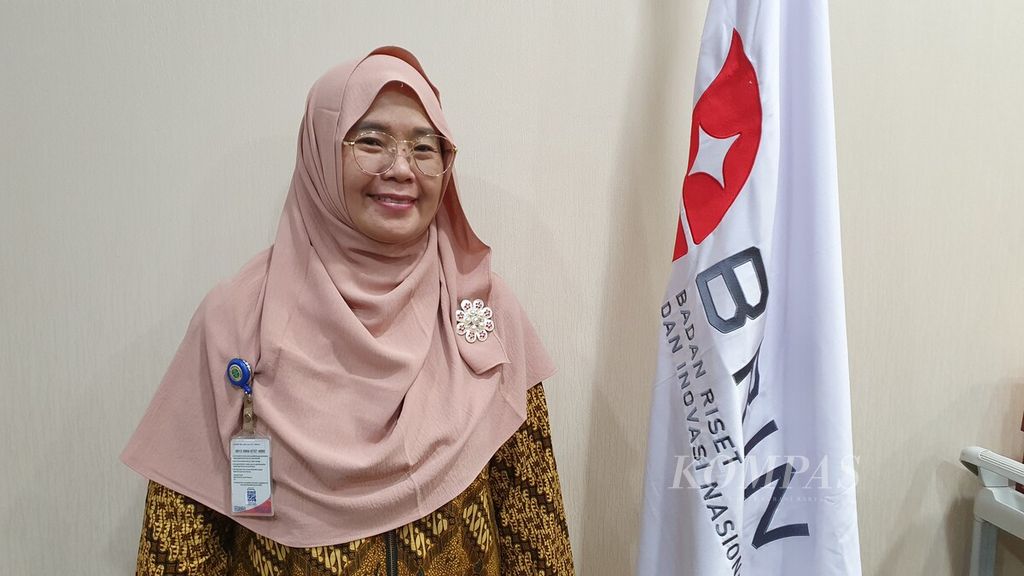 Kepala Pusat Riset Ekonomi Perilaku dan Sirkuler BRIN Umi Karomah Yaumidin di Gedung BRIN, Jakarta, Kamis (3/8/2023).