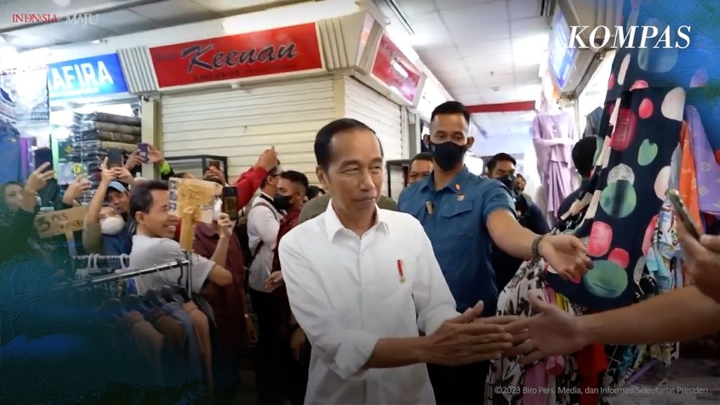Jokowi optimistis aktivitas pasar kembali menggeliat usai pencabutan PPKM