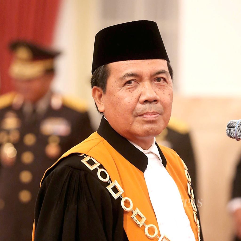  Ketua Mahkamah Agung  HM Syarifuddin