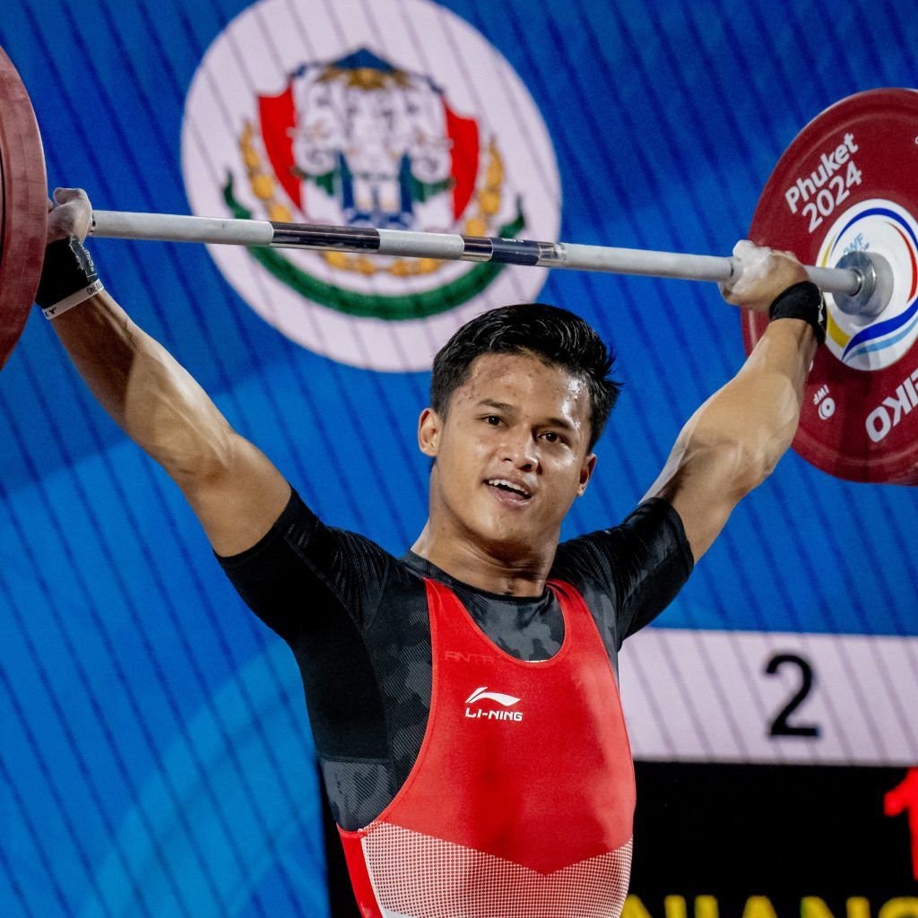Indonesian weightlifter Rizki Juniansyah recently competed in the 2024 Powerlifting World Cup in Phuket, Thailand on Thursday, April 4, 2024. In the final qualifying event for the 2024 Paris Olympics, Rizki managed to surpass his fellow countryman, Rahmat Erwin Abdullah, and secured his spot in the Olympics.