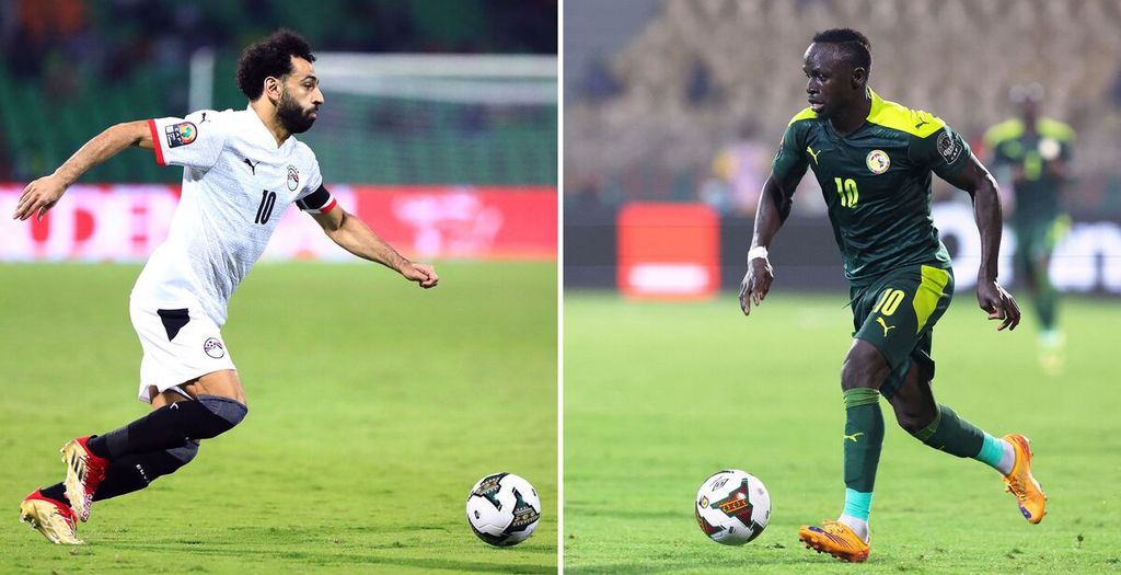 Kombinasi foto ini memperlihatkan bintang Mesir, Mohamed Salah (kiri), dan penggawa Senegal, Sadio Mane, saat tampil di Piala Afrika 2021. Kedua penyerang Liverpool itu akan berduel di final Piala Afrika 2021, Senin (7/2/2022) dini hari WIB.