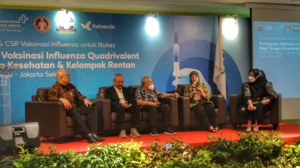 Acara Konferensi pers dan Corporate Social Responsibility (CSR) Vaksinasi Influenza untuk Nakes di RSUD Pasar Minggu, Jakarta Selatan, Kamis (11/5/2023).