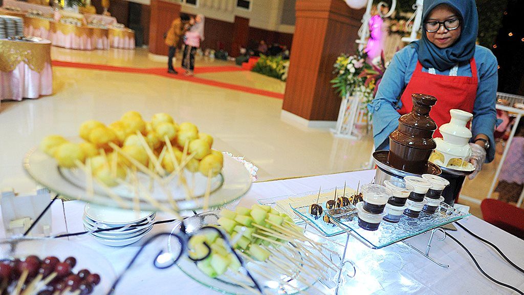 Anna Amanda pemilik Chocolate Fountain JKT, pengusaha di bidang makanan yang memanfaatkan pinjaman melalui KoinWorks, salah satu perusahaan Fintech Lending Indonesia.