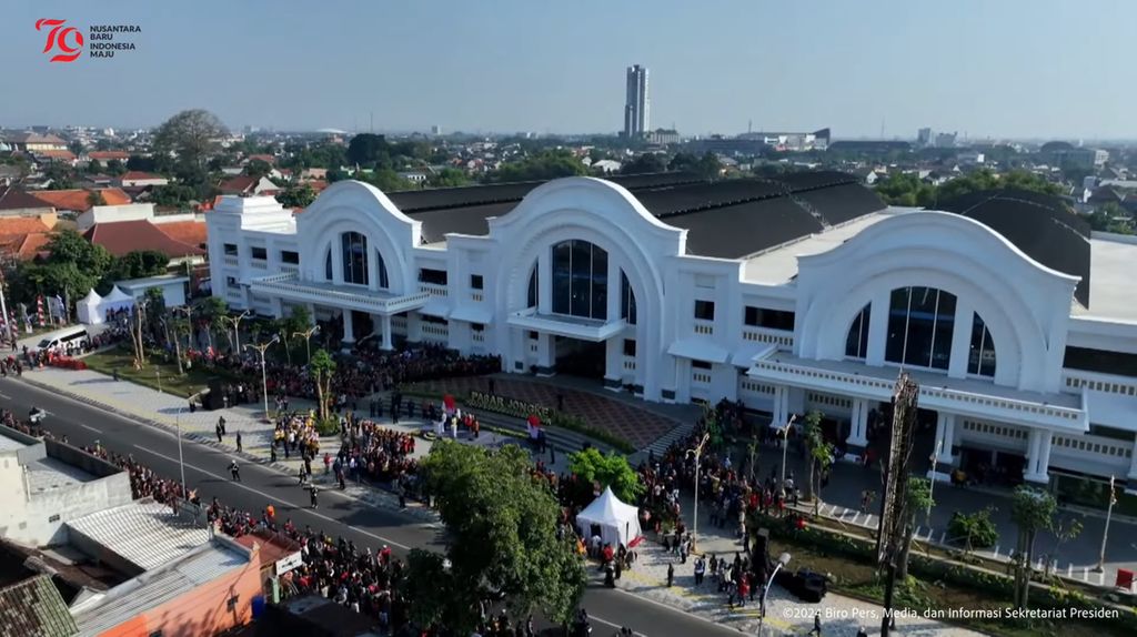 Bangunan Pasar Jongke di Surakarta, Jawa Tengah, yang diresmikan Presiden Joko Widodo, Sabtu (27/7/2024). Rehabilitasi Pasar Jongke menelan biaya Rp 124 miliar.