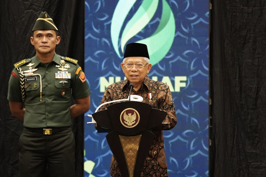 Wakil Presiden Ma’ruf Amin hadir dan memberikan sambutan kunci pada acara Sharia Economic Forum 2024 di Studio Nusantara, Jakarta Timur, Selasa (30/7/2024). 