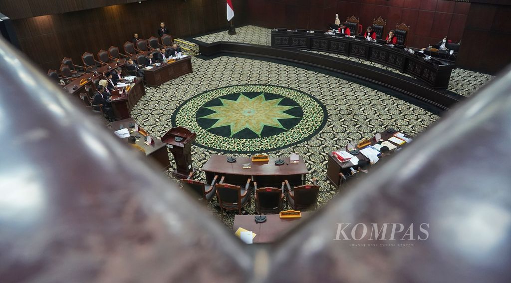 Suasana saat sidang Perselisihan Hasil Pemilihan Umum (PHPU) Pemilihan Legislatif panel 1 di Mahkamah Konstitusi, Jakarta, Senin (29/4/2024). 