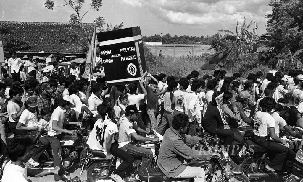Kampanye PPP di DKI putaran kedua berlangsung tertib sesuai tepat waktu yang dijadwalkan, Rabu (24/3/1982). 