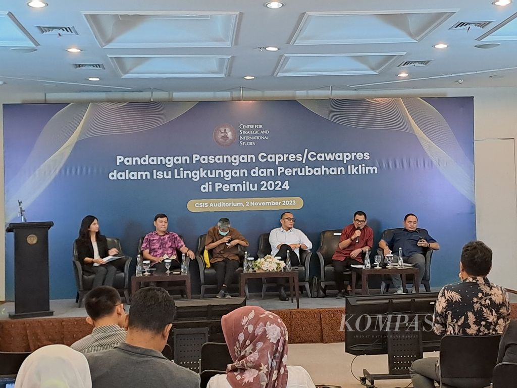 Diskusi “Pandangan Pasangan Capres/Cawapres dalam Isu Lingkungan dan Perubahan Iklim di Pemilu 2024, Gedung CSIS, Jakarta, Kamis (2/11/2023). 