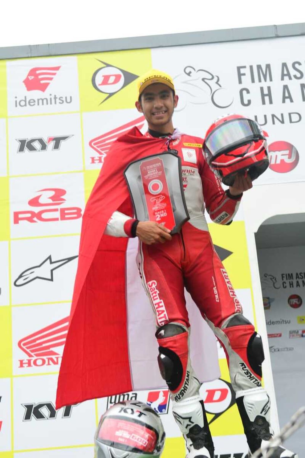 Andi Gilang meraih podium kedua dalam balapan pertama kelas Supersport 600 Asia Road Racing Championship di Sirkuit Sugo, Jepang, Sabtu (13/8/2022). Pebalap asal Bulukumba, Sulawesi Selatan itu, kini tinggal terpaut delapan poin dari pemuncak klasemen sementara, pebalap Malaysia Muhammad Helmi Azman. 