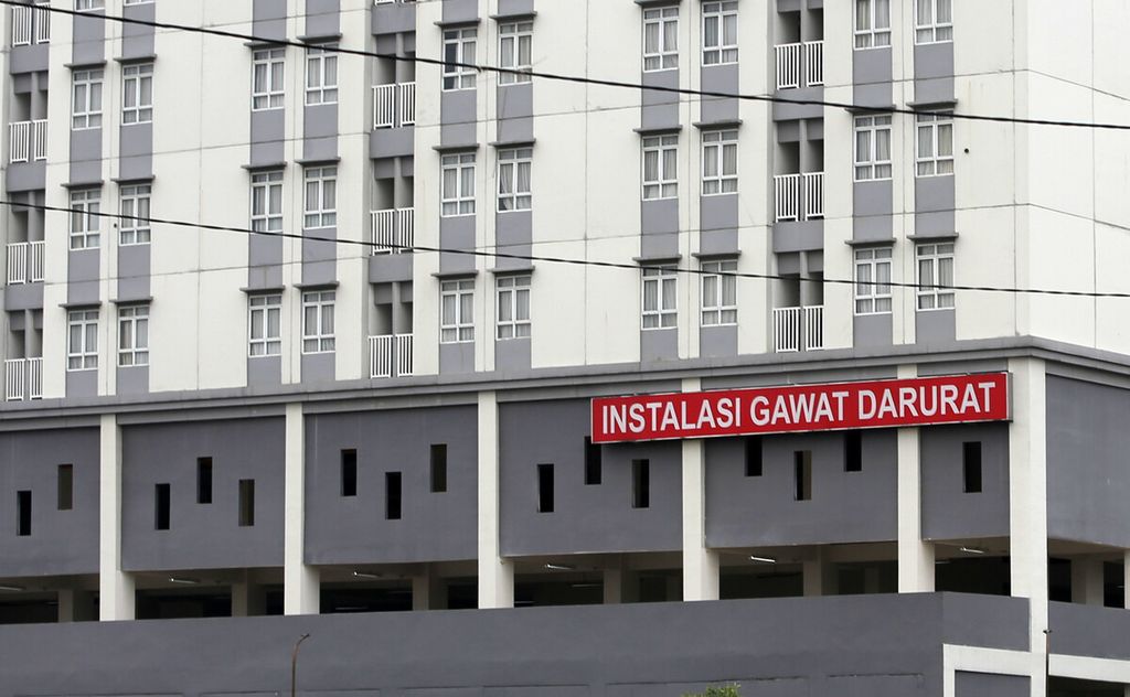 Instalasi Gawat Darurat di kompleks Rumah Sakit Darurat Covid-19 Wisma Atlet, Kemayoran, Jakarta Pusat, Kamis (16/12/2021). Korban meninggal akibat varian Omicron mulai muncul di Tanah Air.