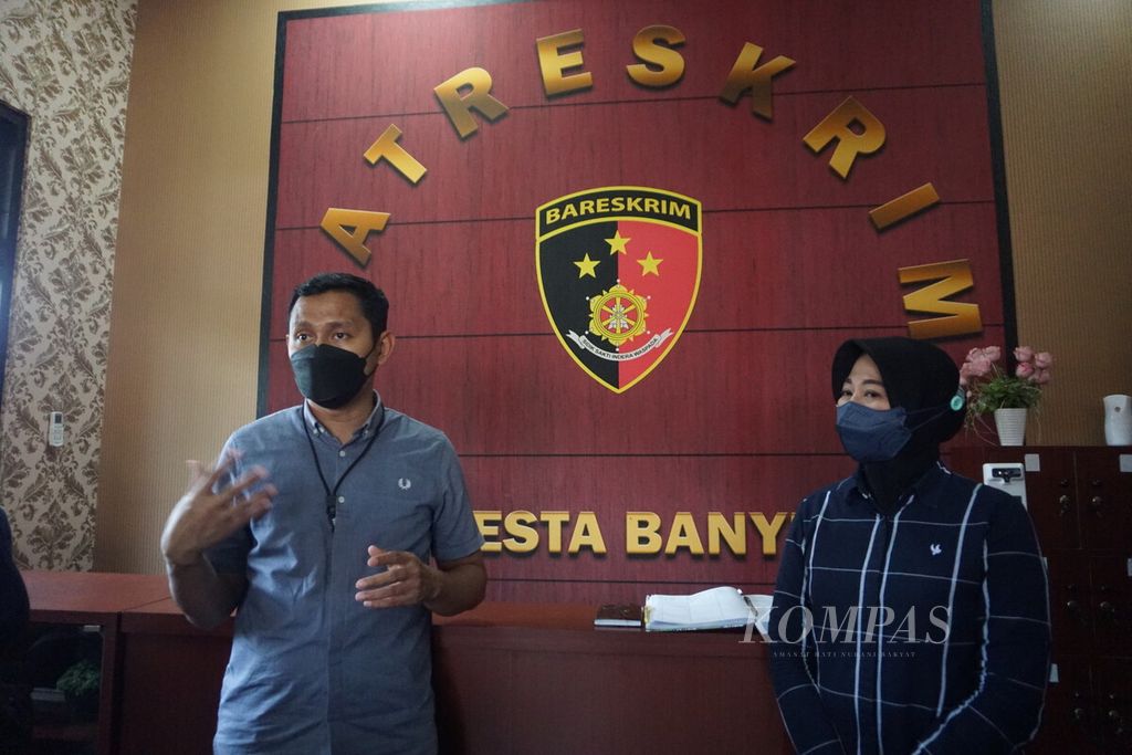 Jajaran Kepolisian Resor Kota Banyumas memberikan penjelasan tentang kasus pelecehan seksual terhadap remaja di Banyumas, Jawa Tengah, Selasa (2/8/2022).
