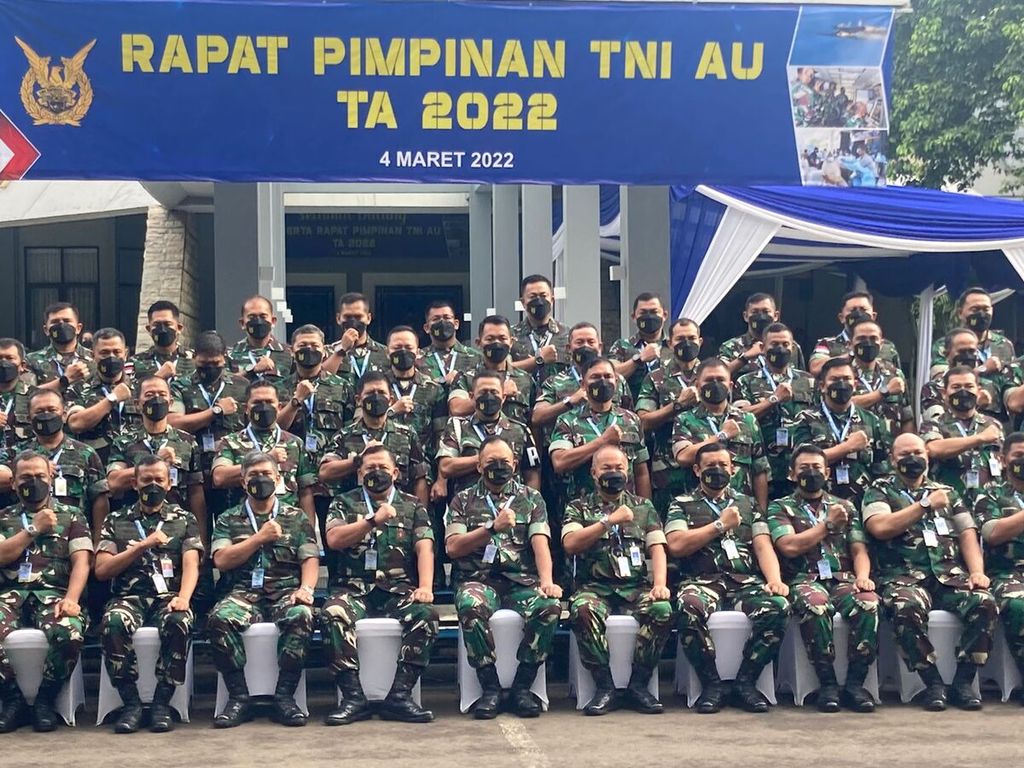 TNI AU menggelar rapat pimpinan tahun 2022 untuk membahas berbagai perkembangan geopolitik dan pengembangan TNI AU setahun ke depan, Jumat (4/3/2022).