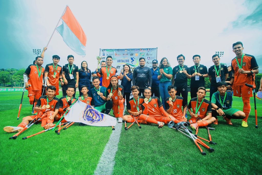 Timnas sepak bola amputasi Indonesia meraih gelar juara dalam turnamen Artalive Challenge Cup Amputee Football (ACCAF) 2023 di EV Arena Shah Alam, Malaysia, 21-23 Juli 2023.