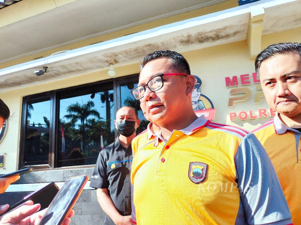 Pelaksana Tugas Kepala Kepolisian Resor Kota Magelang AKBP Sajarod Zakun