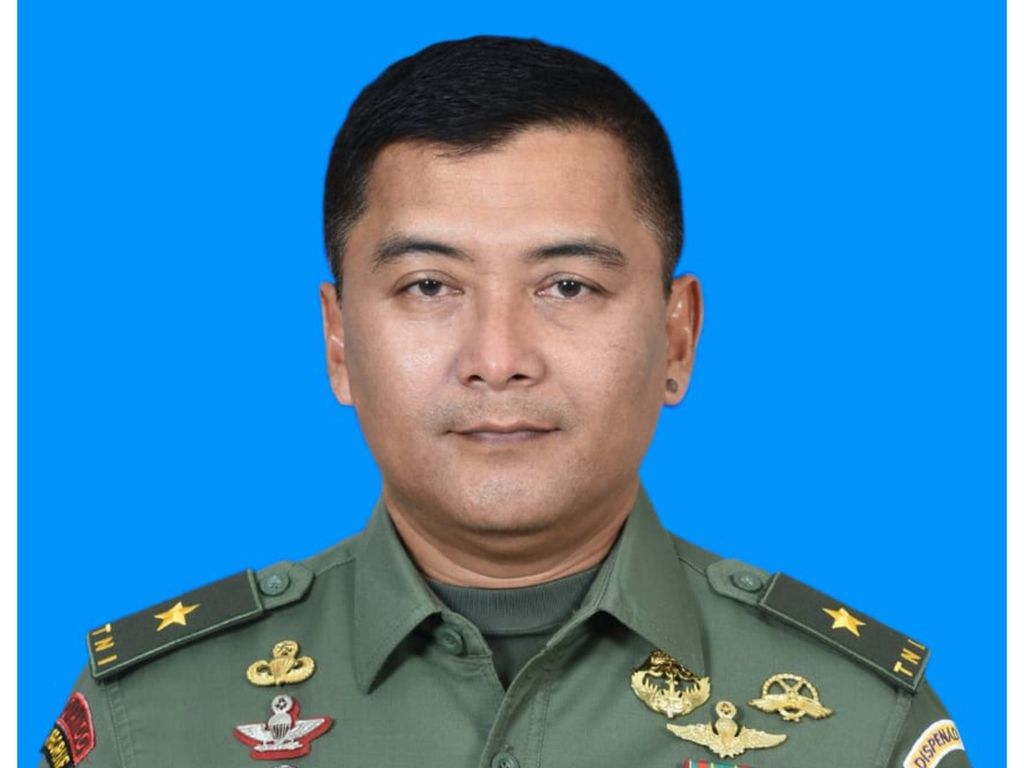 Kepala Dinas Penerangan TNI Angkatan Darat Brigadir Jenderal Tatang Subarna. 